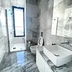 Icon - Private Apartahotel 4*
