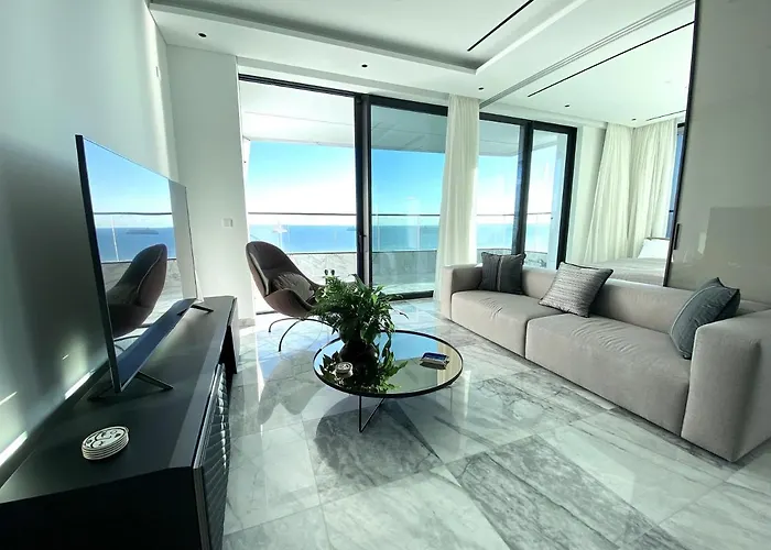 Aparthotel Icon - Private Lemesos